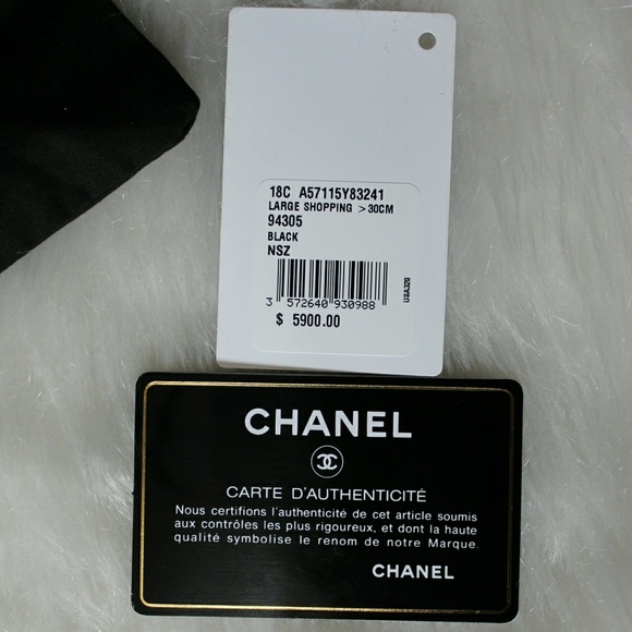 Chanel Bag style number 25331138 - Picture 2 of 8